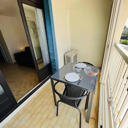 Апартаменты 2 Couchages Cap D'agde Naturisme